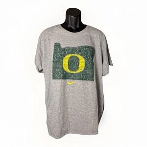 Nike University of Oregon Ducks NCAA Center Swoosh Short Sleeve Shirt Grey Sz XL